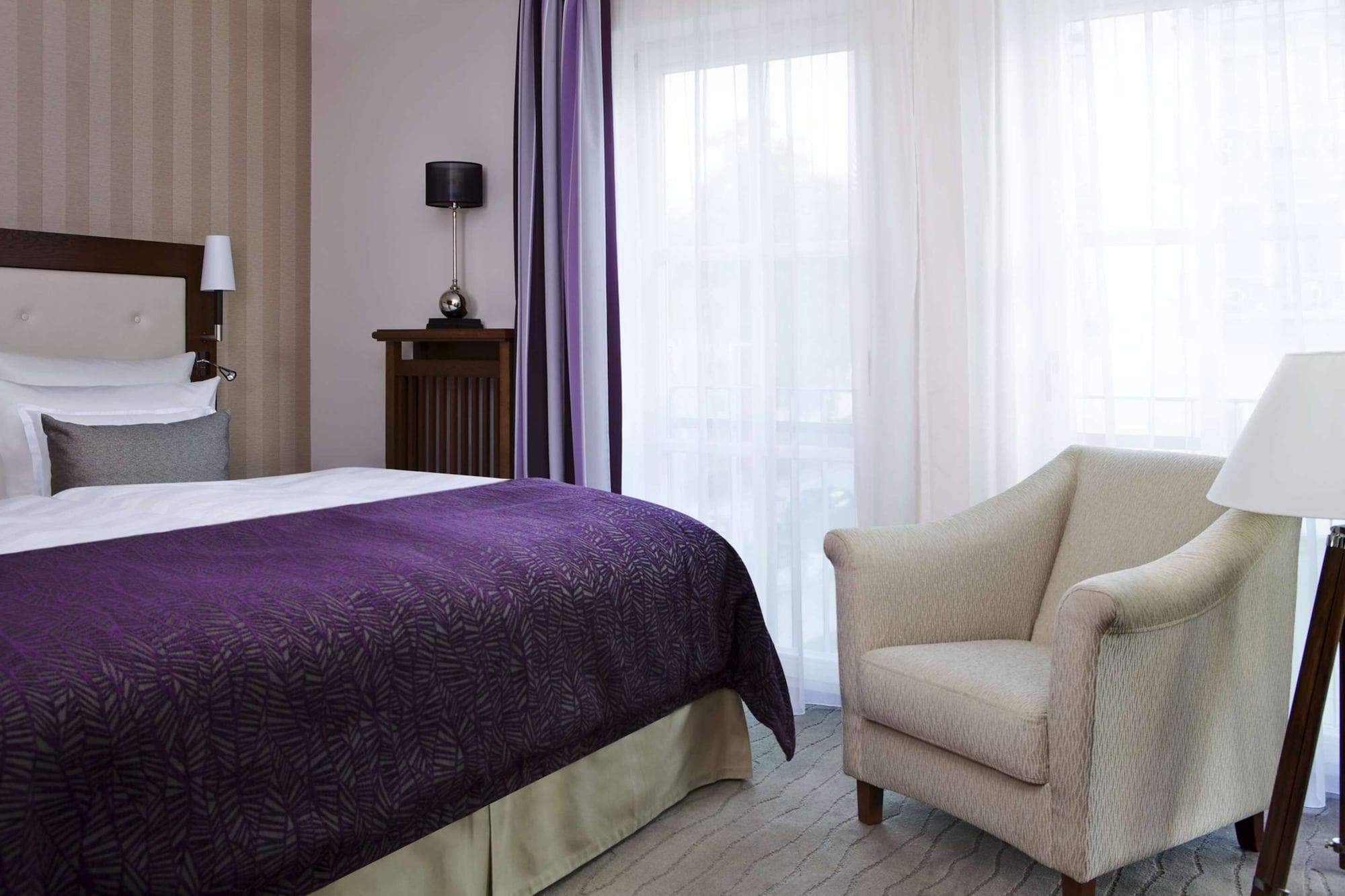 Steigenberger Grandhotel & Spa Heringsdorf Exterior foto A bedroom